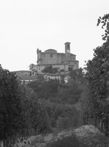 Verso La Fonte - la Parrocchiale di Sant'Ambrogio (foto di Stefano Bisello)